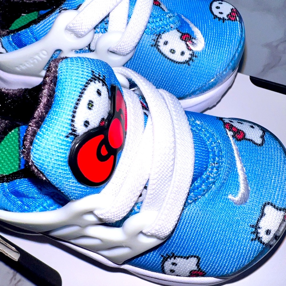 Hello Kitty Nike Air Presto (Baby)
